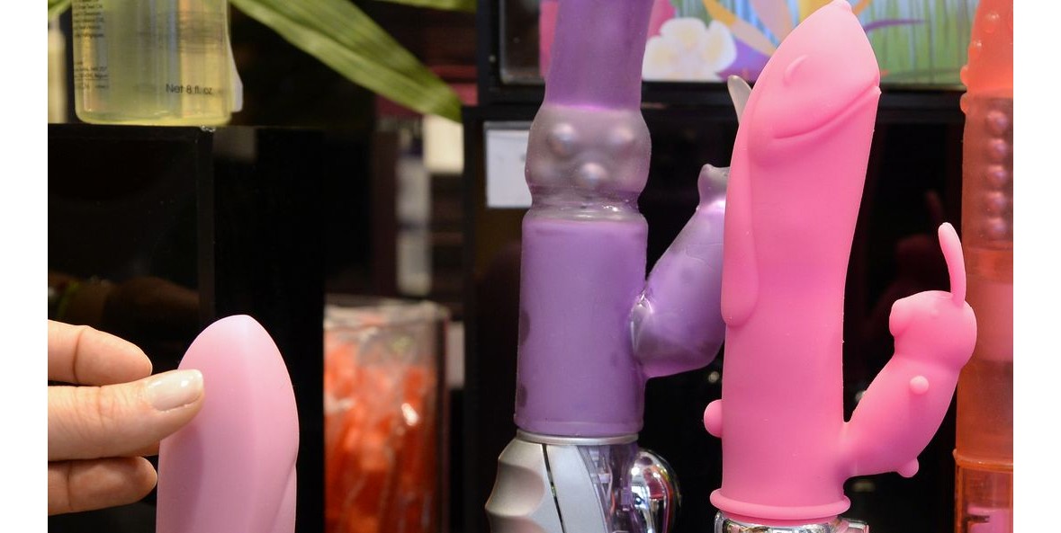 Put the biggest myths about sex toys to bed